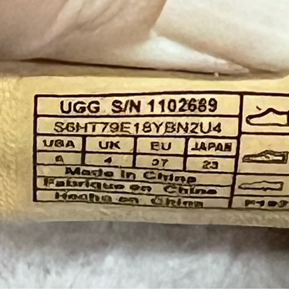 UGG Kaley Wisp Suede Shearling Flats Slippers Women’s Size 6 Pink Brand New - Picture 3 of 11